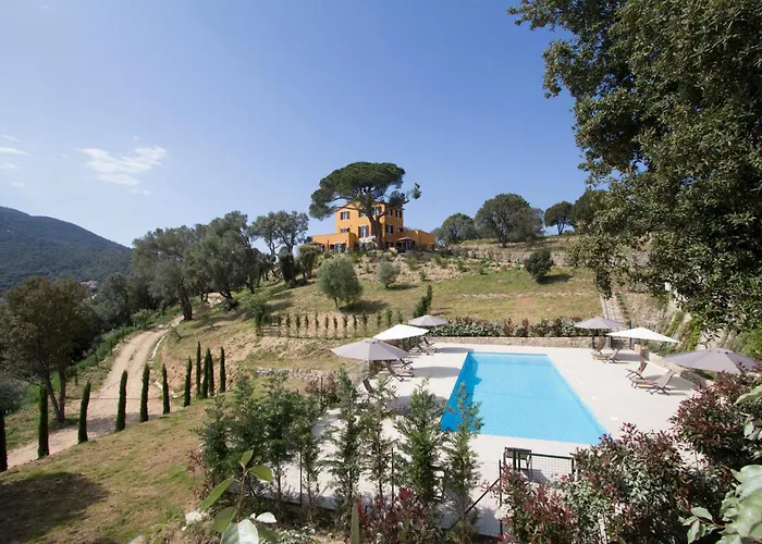 Le Domaine Saint Francois La Tour 1 *